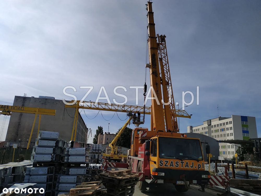 Liebherr 1030/2 Dźwig 35 ton Żuraw Samojezdny 4 x4 Bocian Teleskop 30 +16 m jak Terex Demag Grove - 14