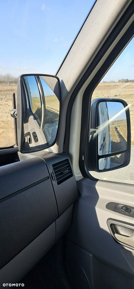 Volkswagen Crafter - 14