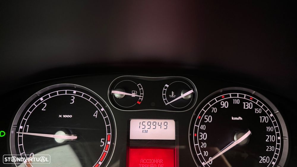 Renault Laguna 1.9 dCi Initiale - 7