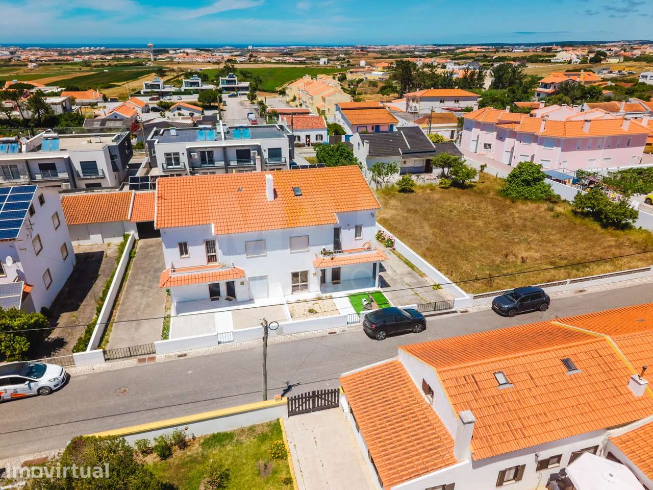 Apartamento T2 com Quintais Privativos e Garagem a 900 m da Praia d... - Grande imagem: 2/35