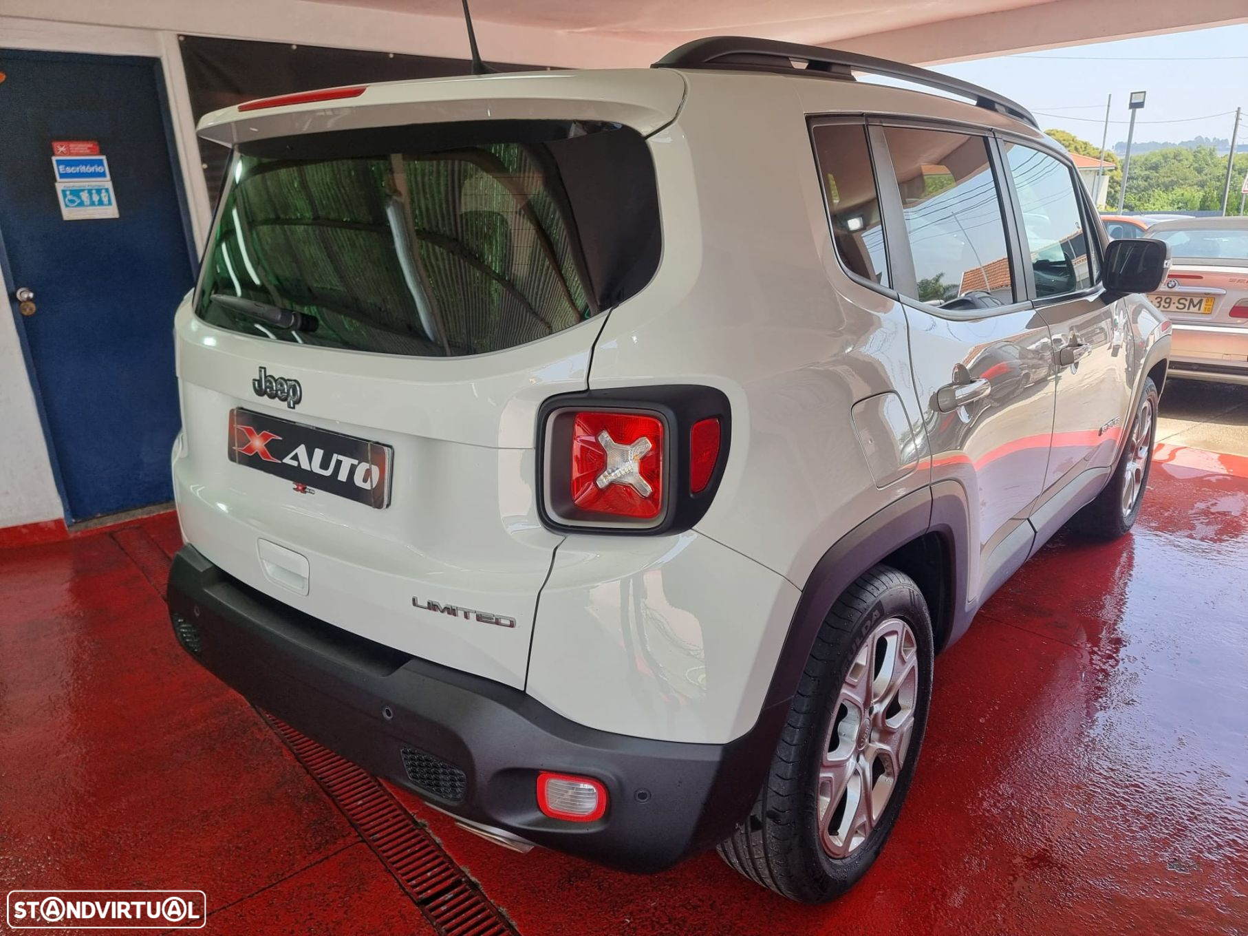 Jeep Renegade 1.0 T Limited - 6