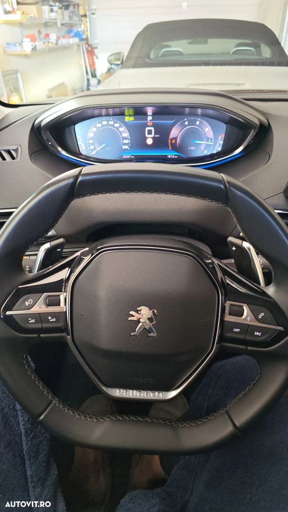 Peugeot 3008 BlueHDi 130 Stop & Start EAT8 Allure Pack - 19