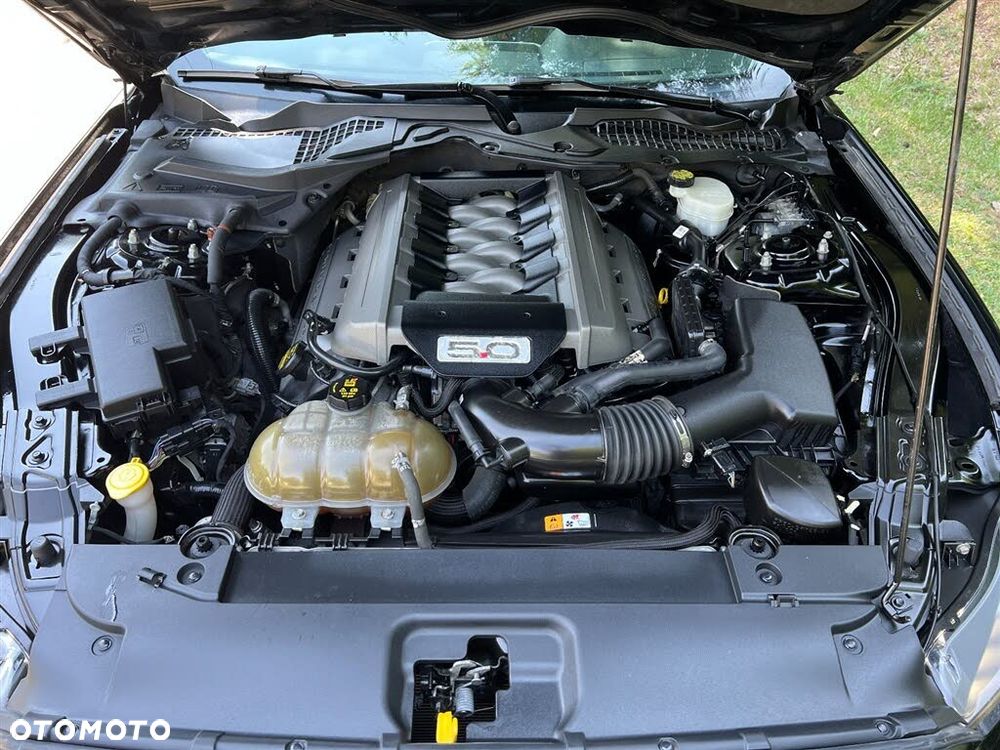 Ford Mustang - 9