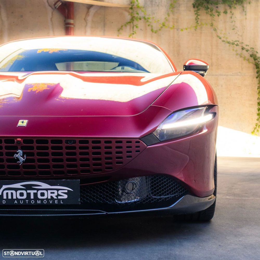 Ferrari Roma 3.9 Twin-Turbo V8 - 12