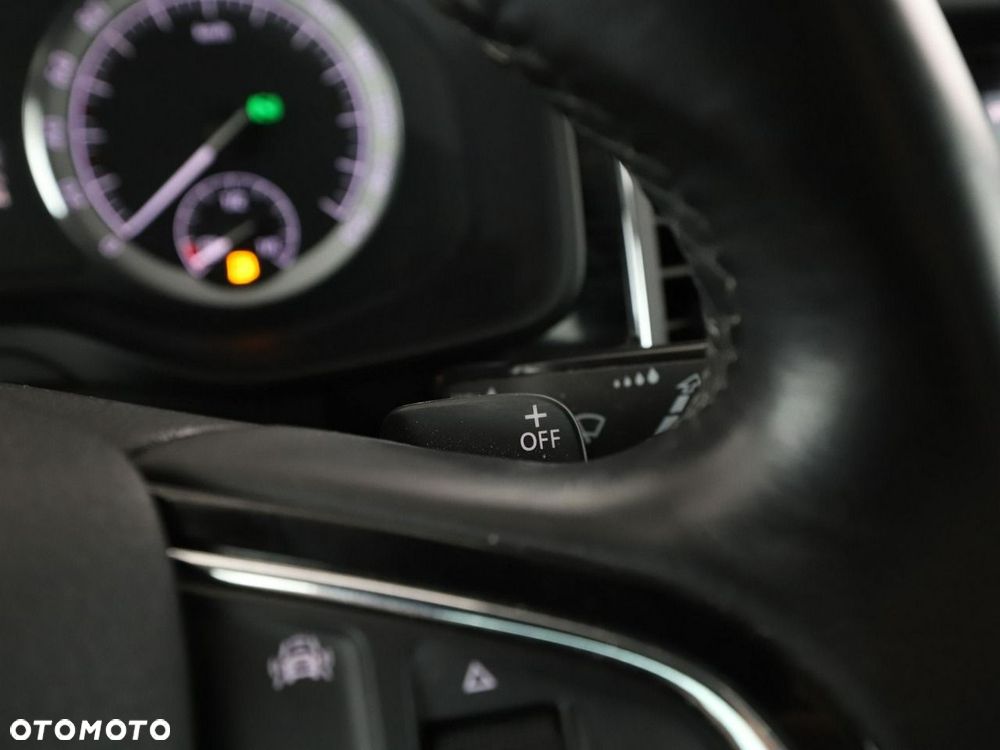 Skoda Kodiaq 2.0 TSI 4x4 RS DSG 7os - 37