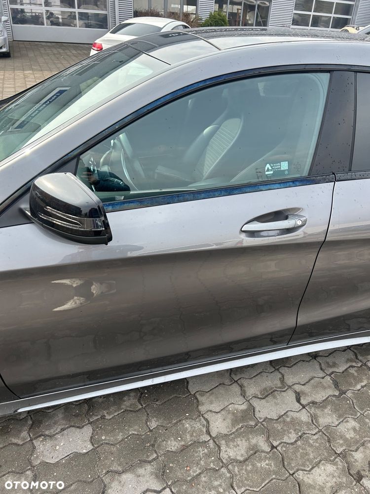 Mercedes-Benz CLA 200 7G-DCT - 2