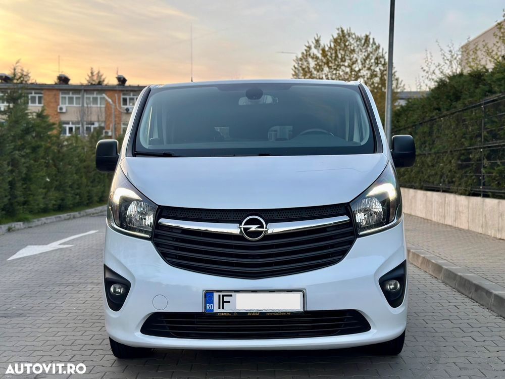 Opel Vivaro - 14