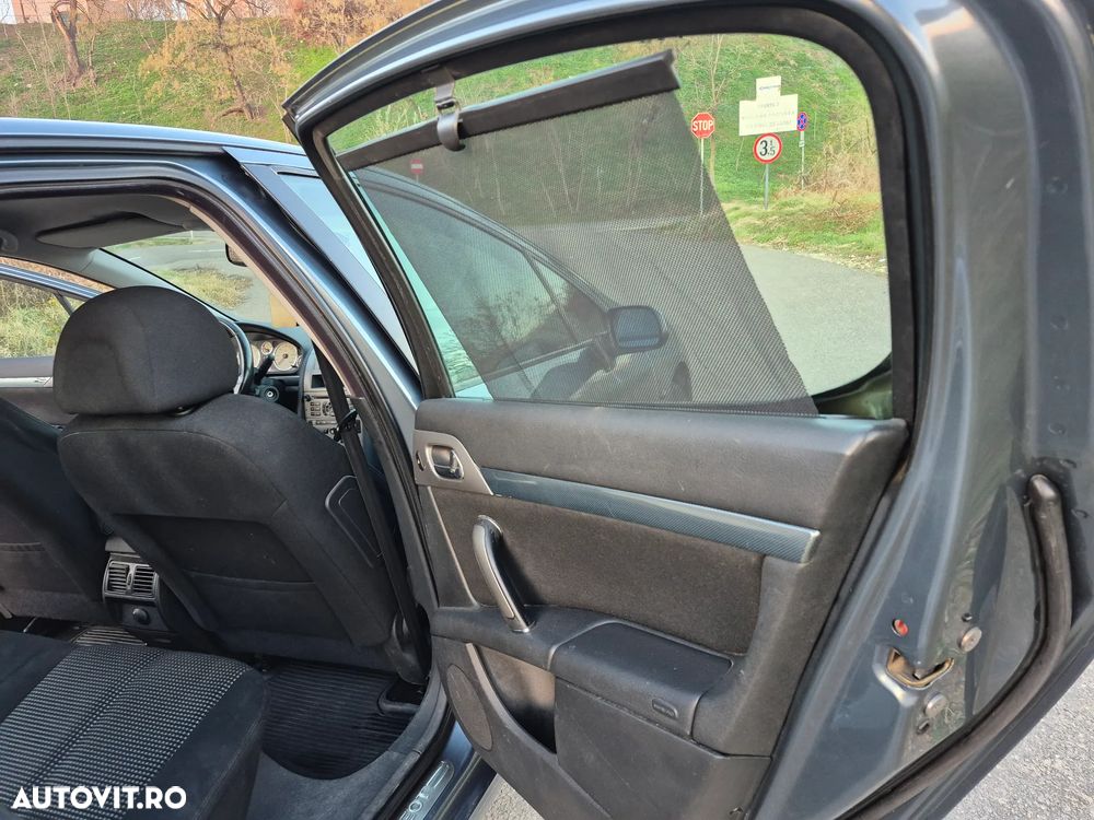 Peugeot 407 HDi 135 Automatik Esplanade - 27