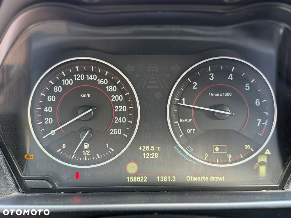 BMW Seria 1 118i Sport Line - 10
