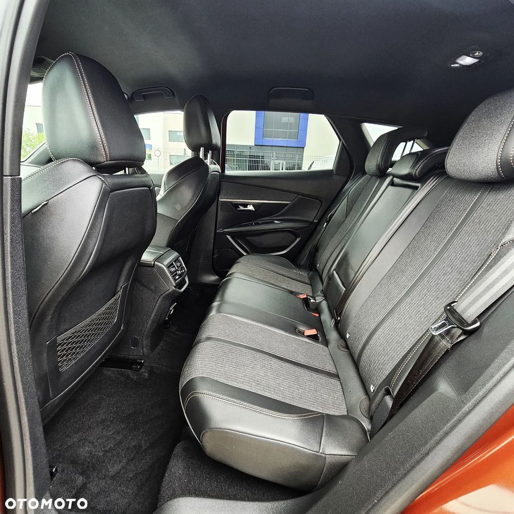 Peugeot 3008 1.6 PureTech GT S&S EAT8 - 20