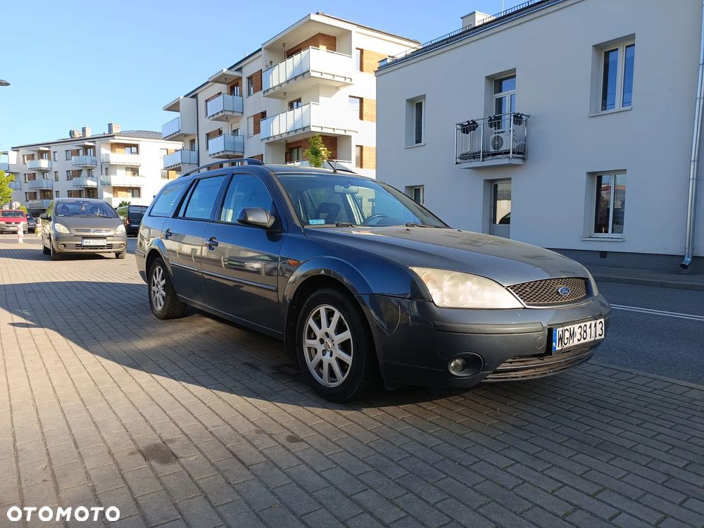 Ford Mondeo 1.8 Ambiente - 1