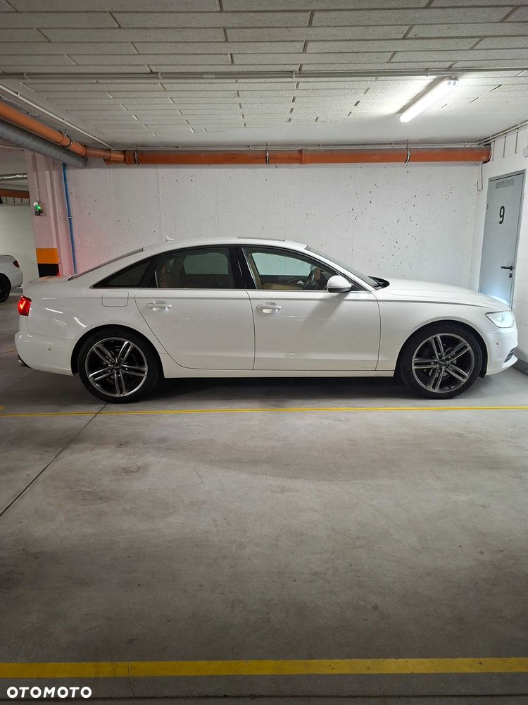 Audi A6 Limousine - 1