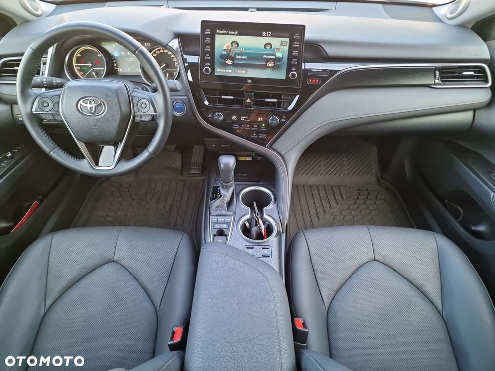 Toyota Camry 2.5 Hybrid Executive CVT - 12