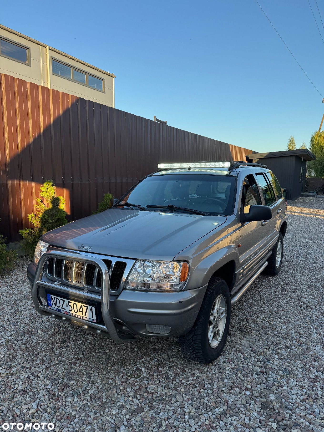 Jeep Grand Cherokee 4.0 Laredo - 1