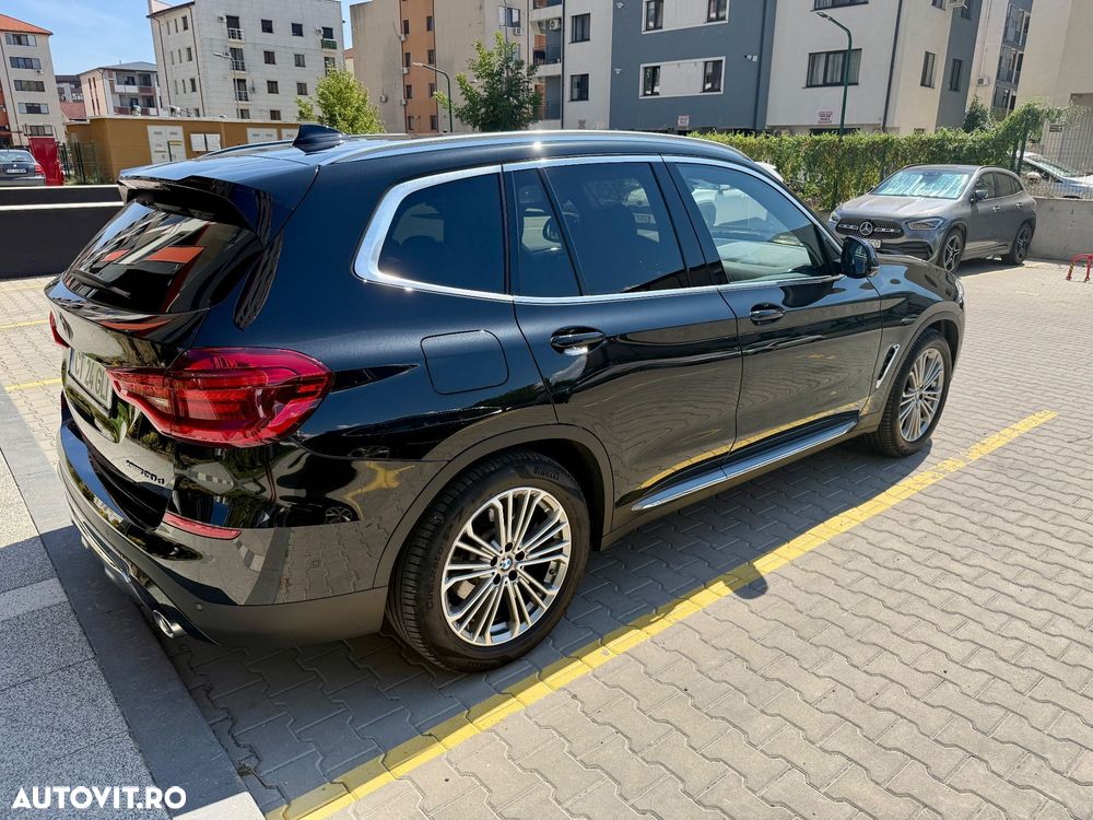 BMW X3 xDrive20d AT Luxury Line - 7