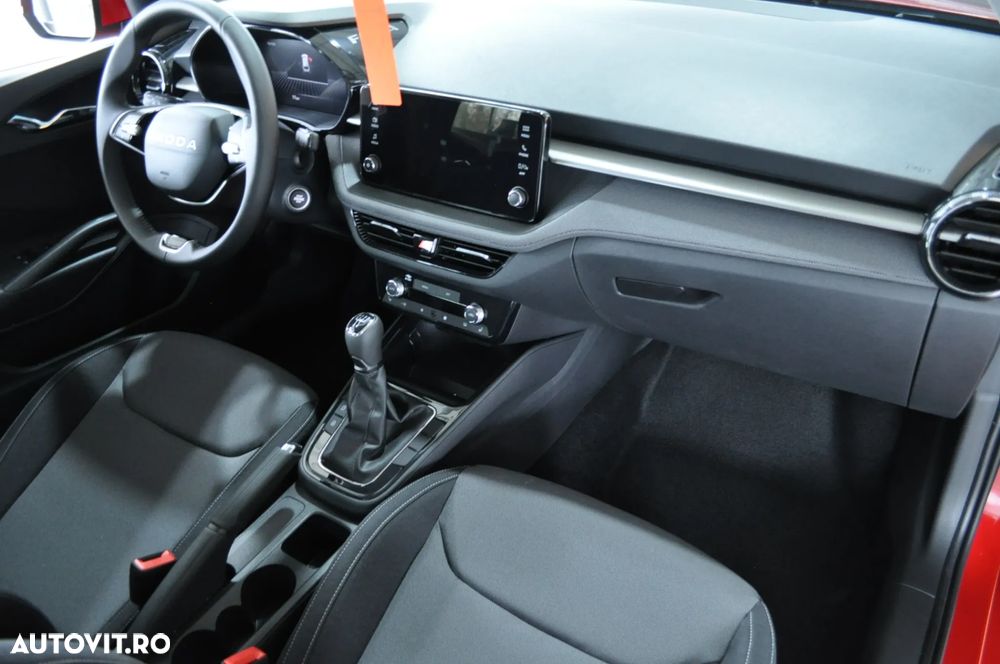 Skoda Fabia 1.0 MPI Selection - 18