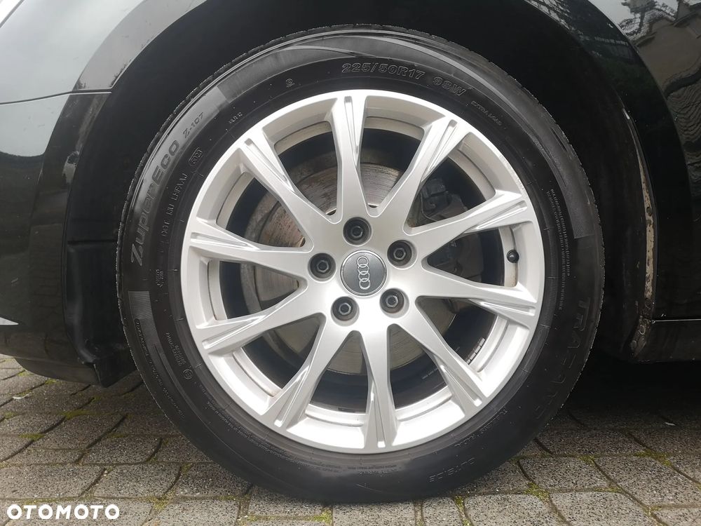 Audi A4 Avant 2.0 TDI S tronic - 36