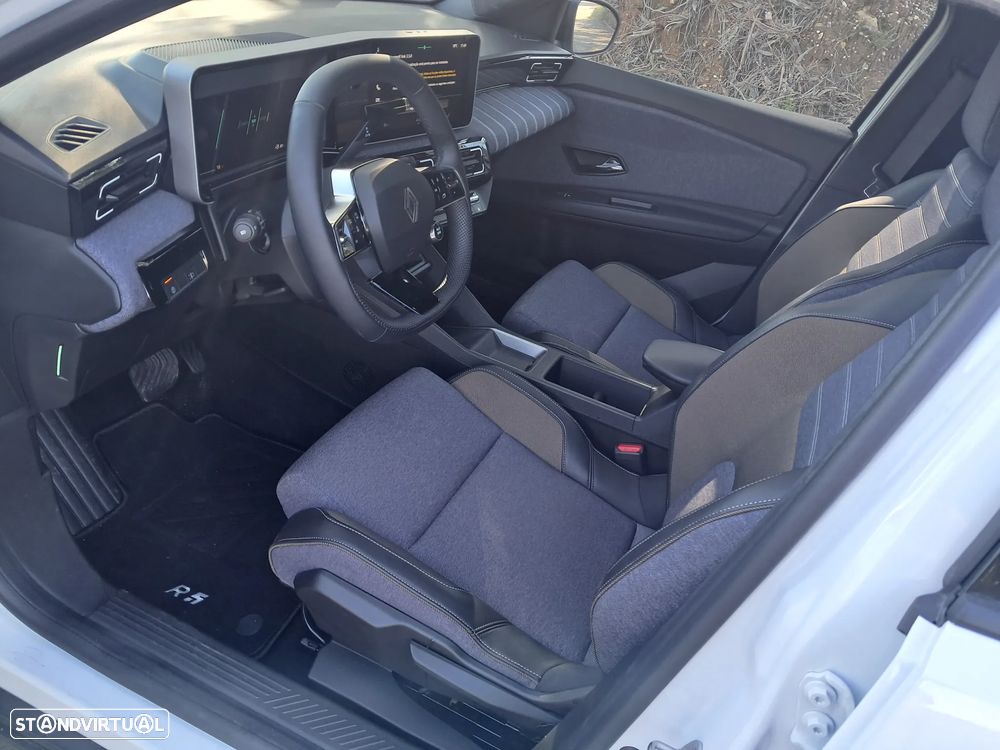 Renault 5 E-Tech R Iconic Five 150 Comfort Range - 9