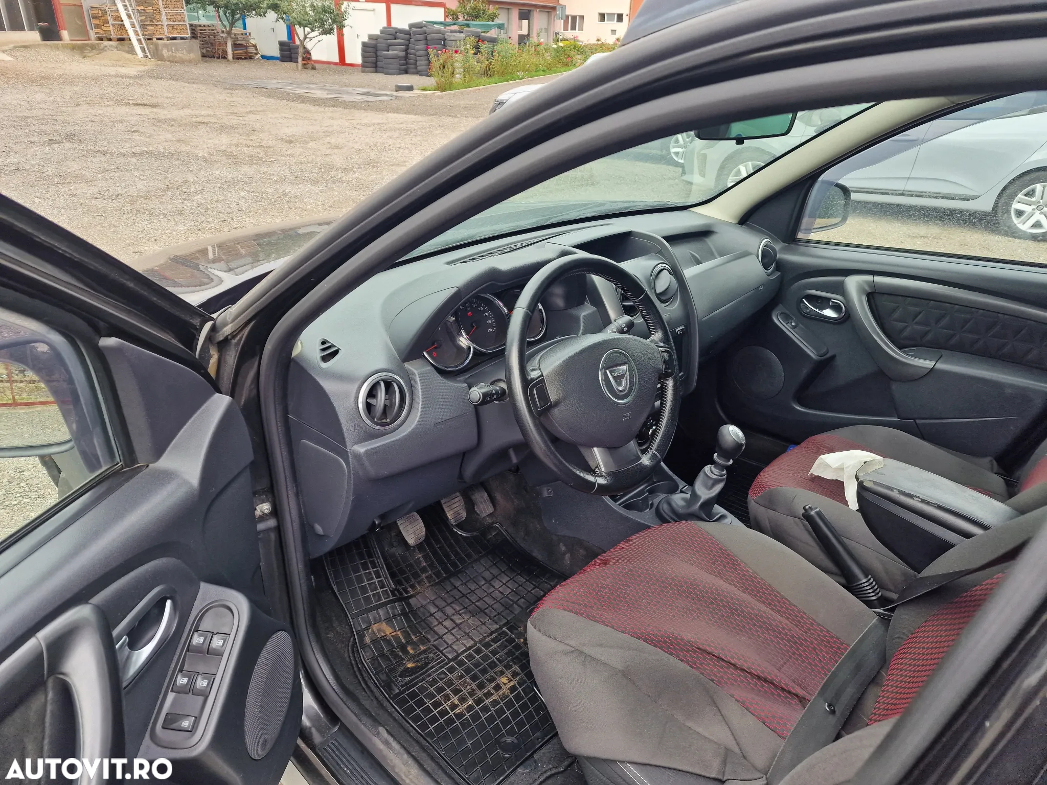 Dacia Duster 1.5 dCi 4WD Prestige jante 16" - 4