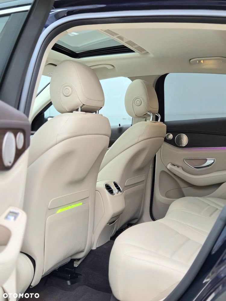 Mercedes-Benz GLC 220 d 4-Matic - 27