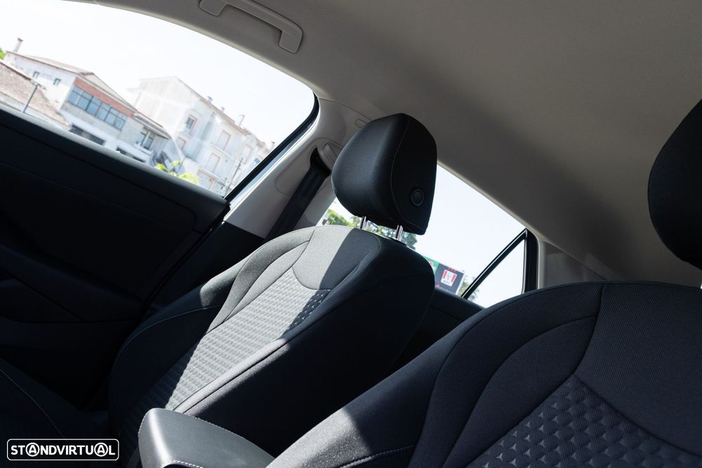 VW T-Roc 1.5 eTSI Trend DSG - 12