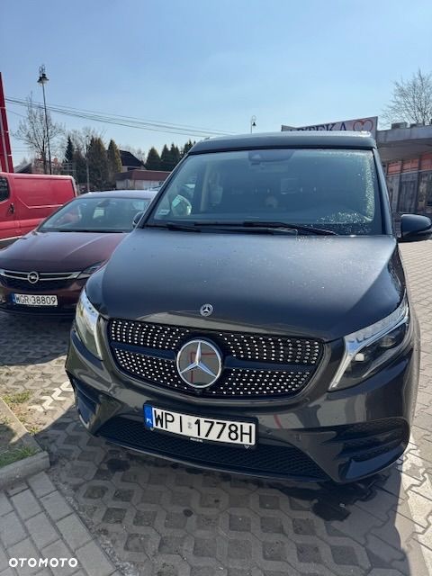 Mercedes-Benz Klasa V 300 d 4-Matic 9G-Tronic - 5