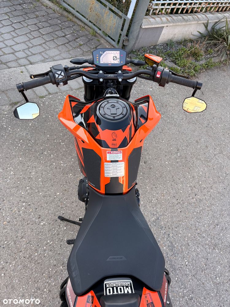 KTM Duke - 16