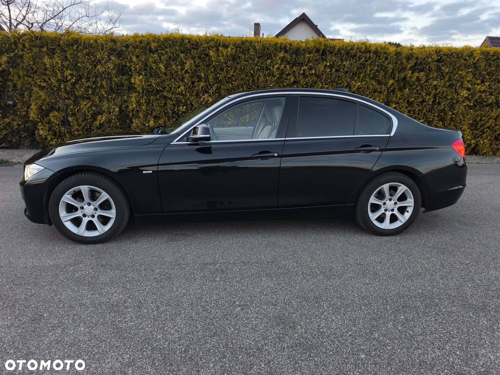 BMW Seria 3 - 18