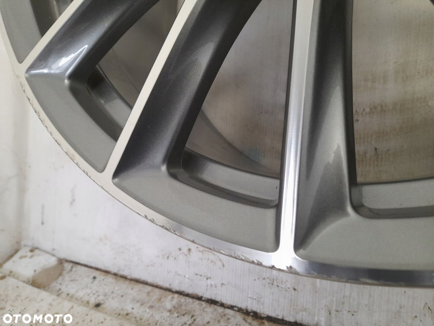 Felgi aluminiowe Mercedes OE A2234011500 9.0" x 20" 5x112 ET34 - 15