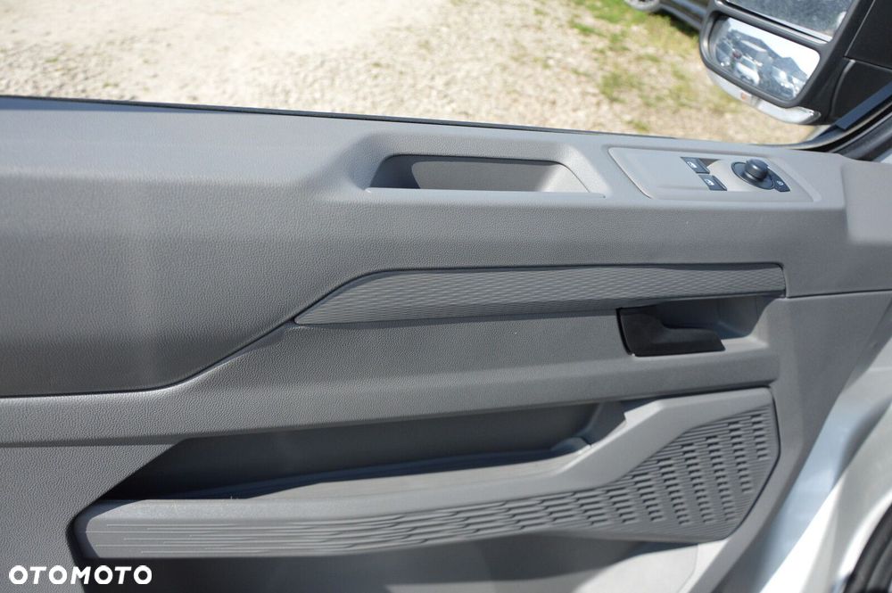 Volkswagen Transporter NOWY TRANSPORTER 3.500 Furgon 2.0 TDI 110 kW 6-G - 9