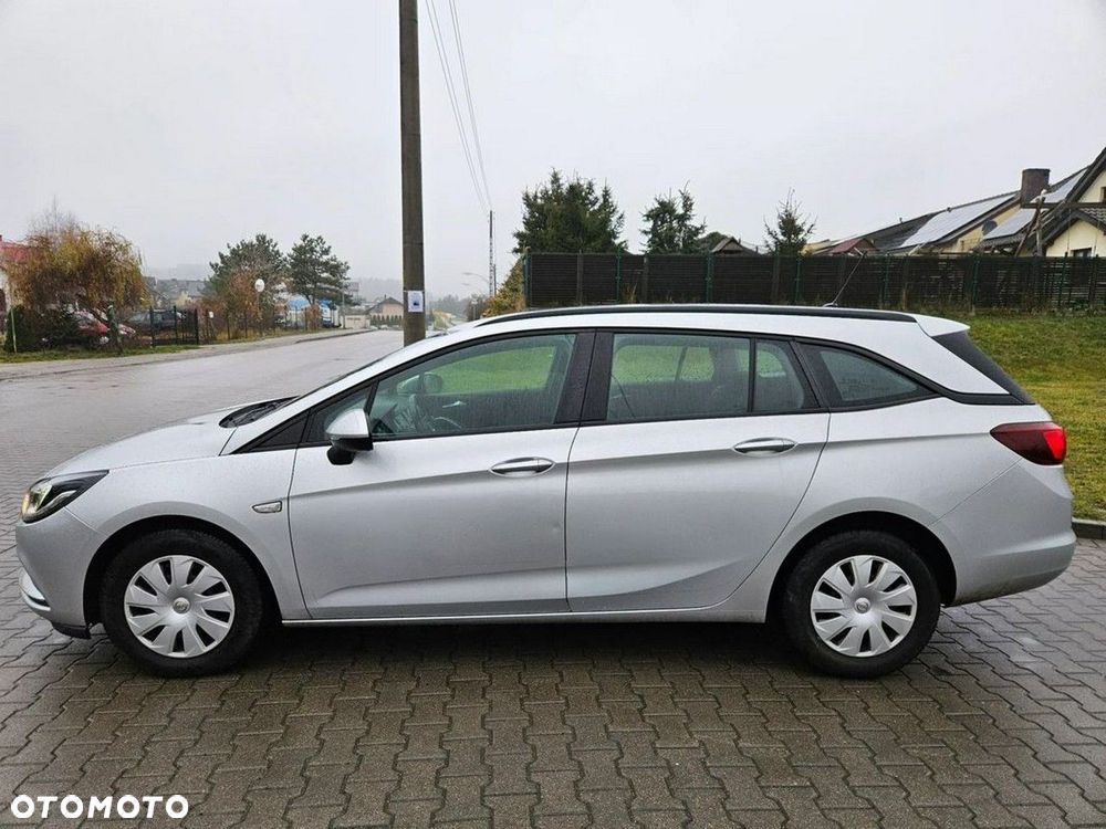 Opel Astra - 2
