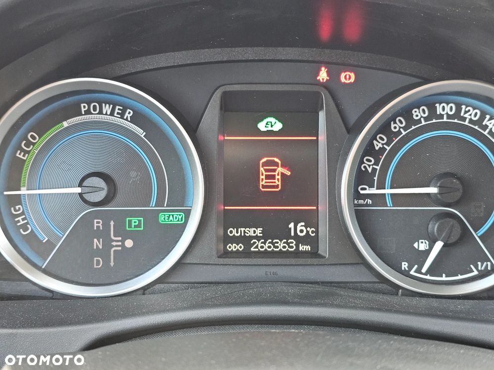 Toyota Auris - 12
