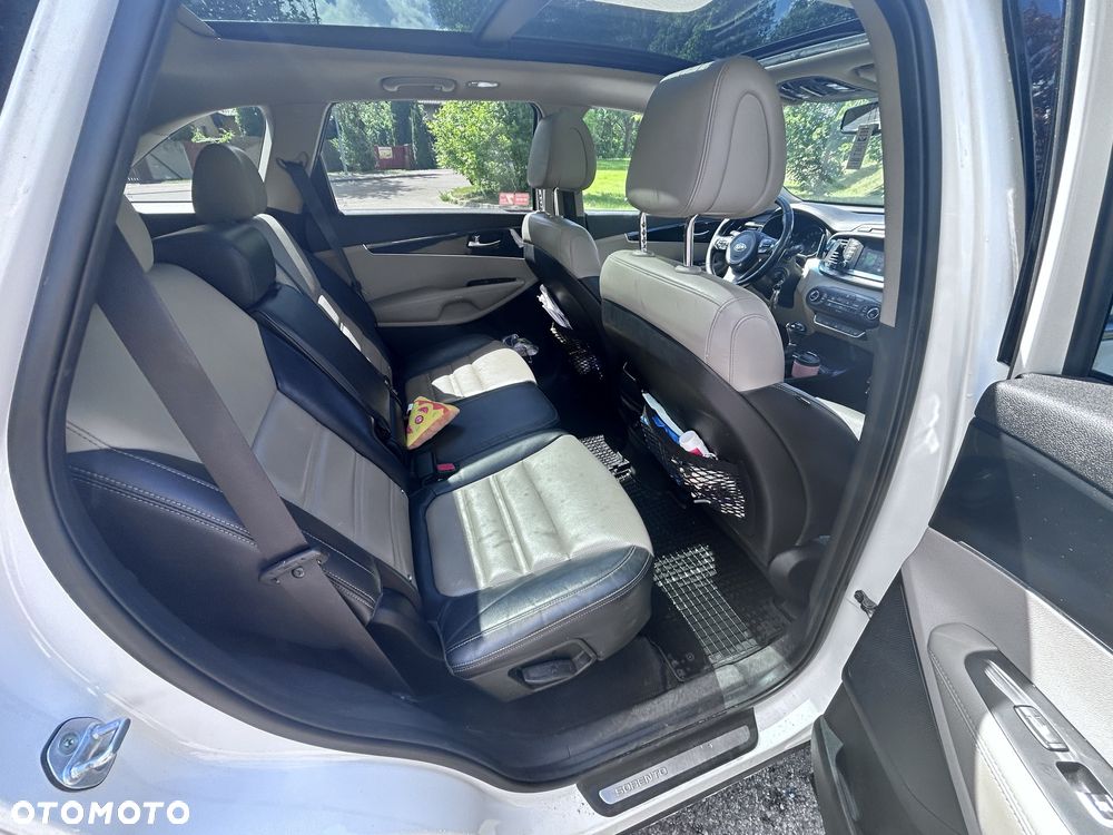 Kia Sorento - 6
