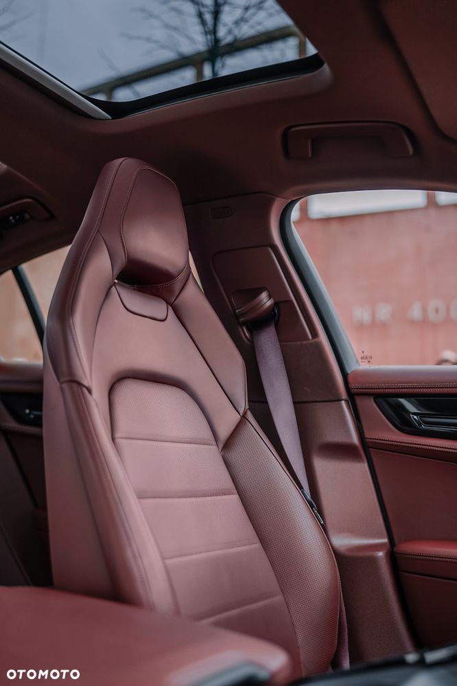 Porsche Panamera - 7
