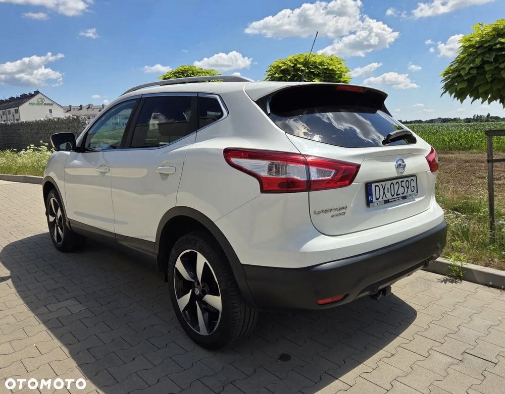 Nissan Qashqai 1.6 DIG-T N-Vision - 8