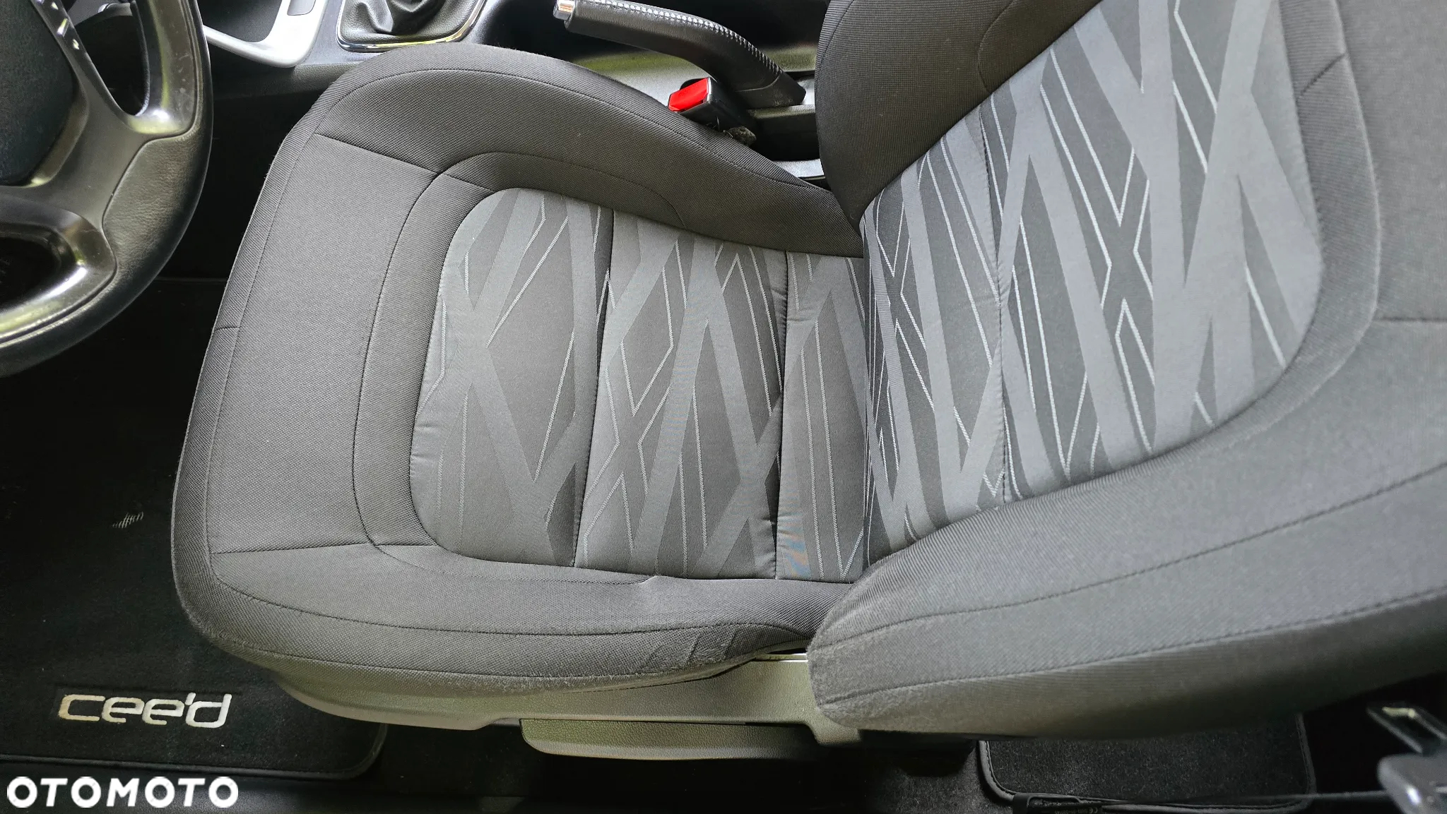Kia Ceed Cee'd 1.4 L - 29
