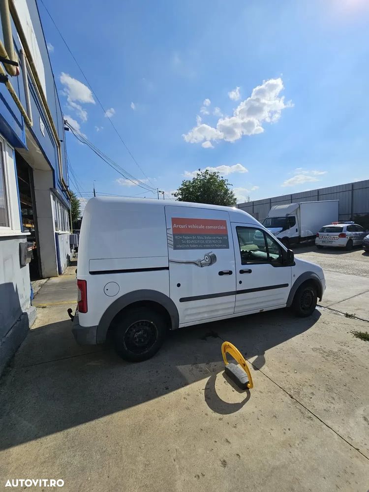 Ford Transit Connect - 1