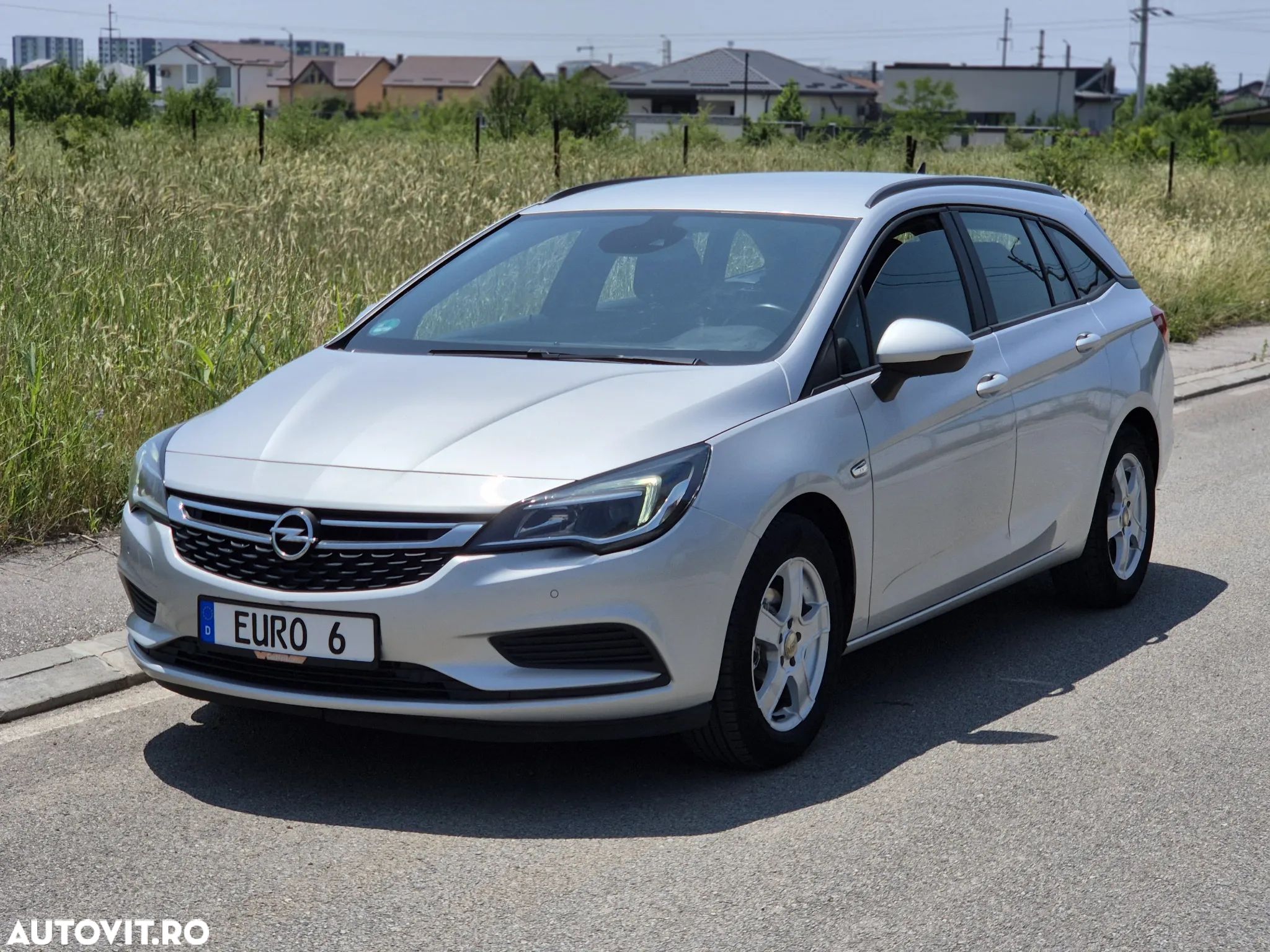 Opel Astra 1.6 CDTI ECOTEC ECOFlex Start/Stop Enjoy - 1