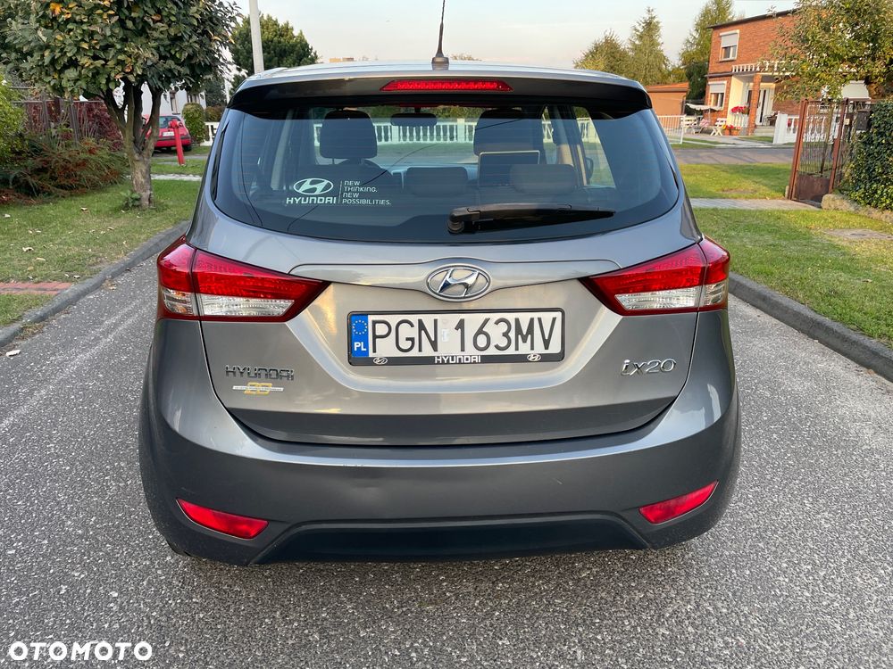 Hyundai ix20 1.4 blue Space - 5