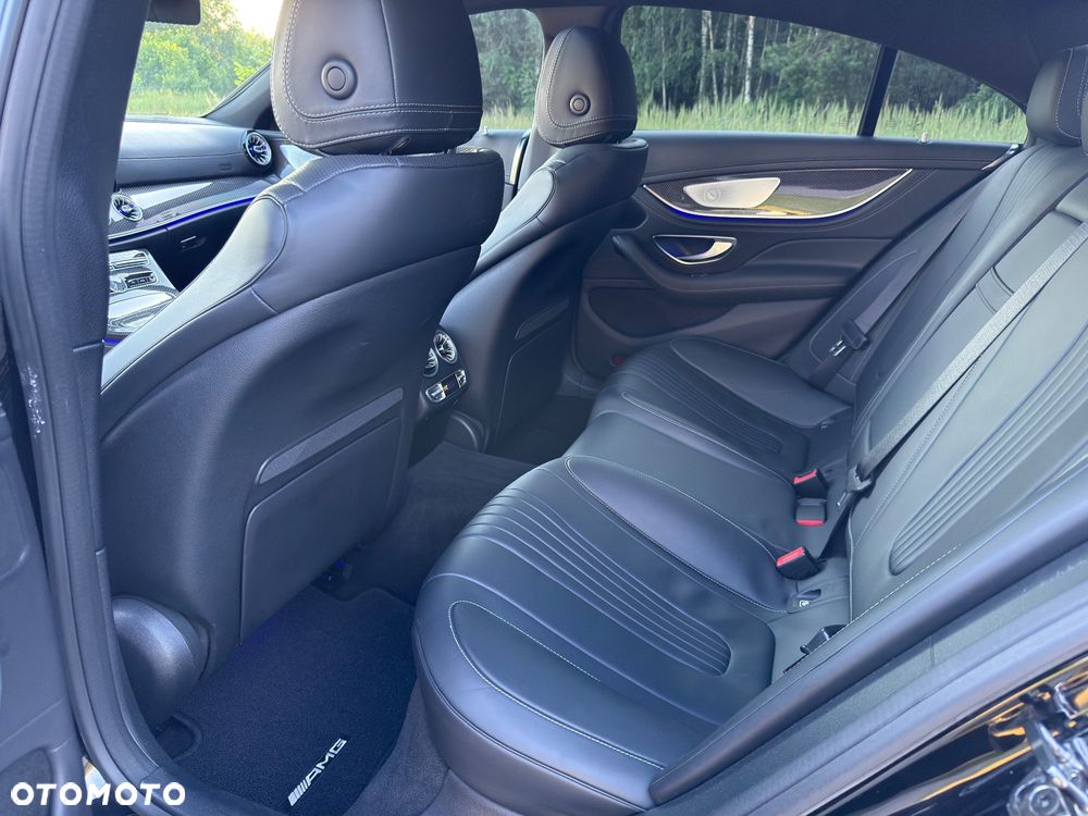 Mercedes-Benz CLS - 31