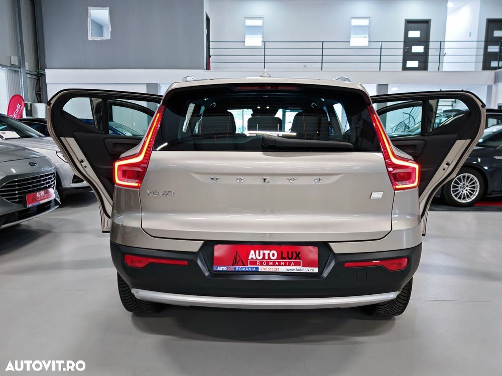 Volvo XC 40 T4 Recharge DKG Inscription Expression - 21