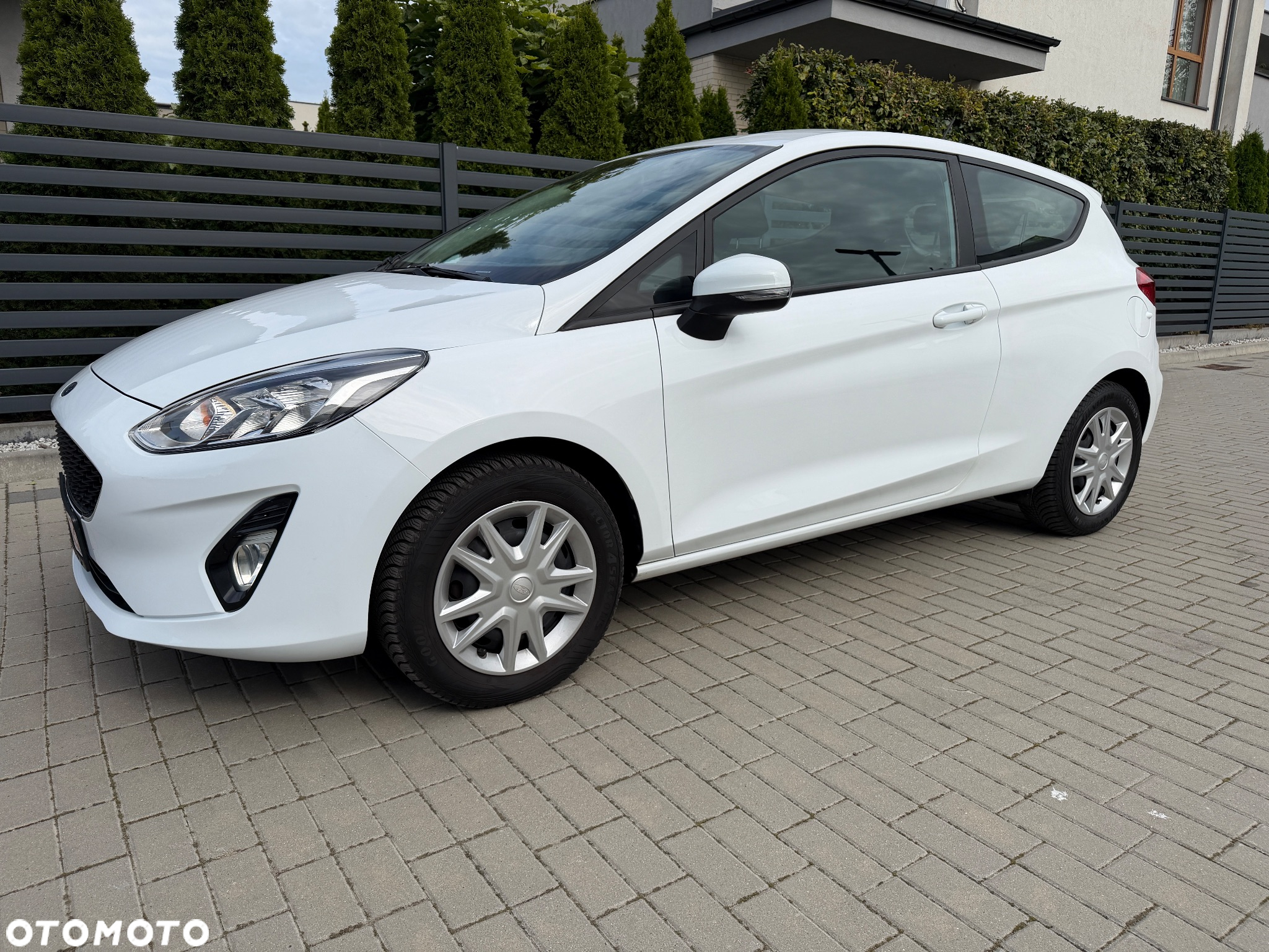 Ford Fiesta 1.1 S&S COOL&CONNECT - 9