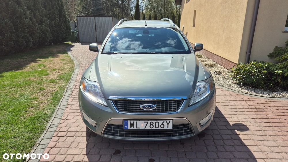 Ford Mondeo 2.0 FF Titanium - 19