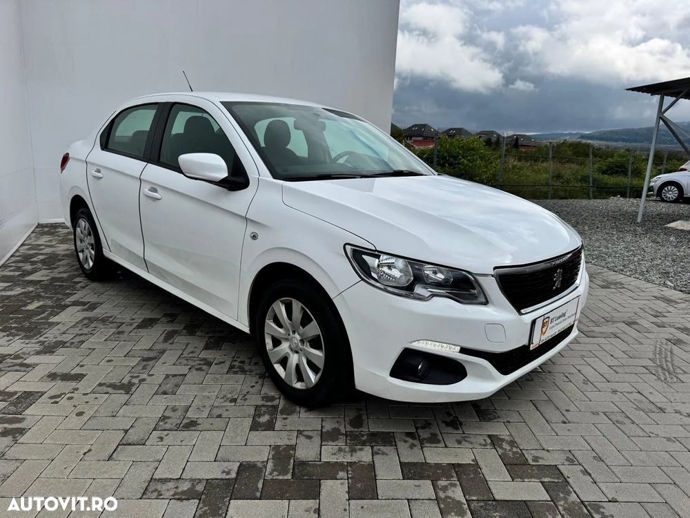 Peugeot 301 - 2