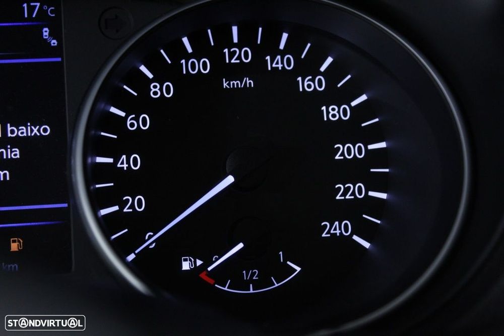 Nissan Qashqai 1.5 dCi Tekna Premium - 26