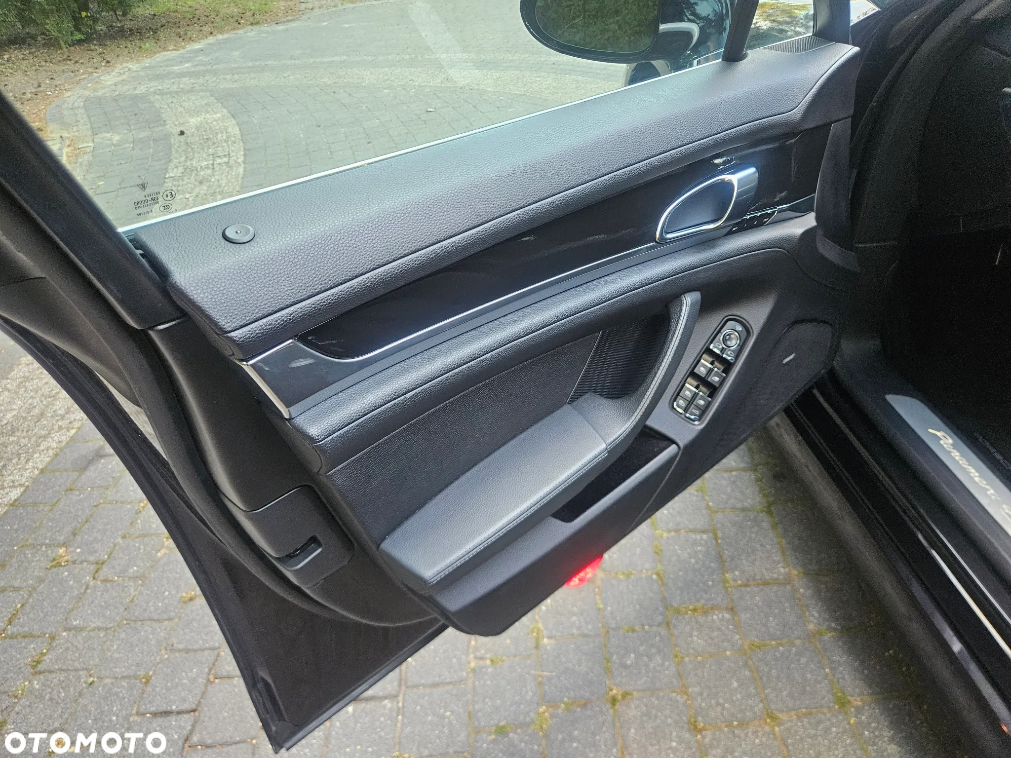 Porsche Panamera 4S PDK - 13