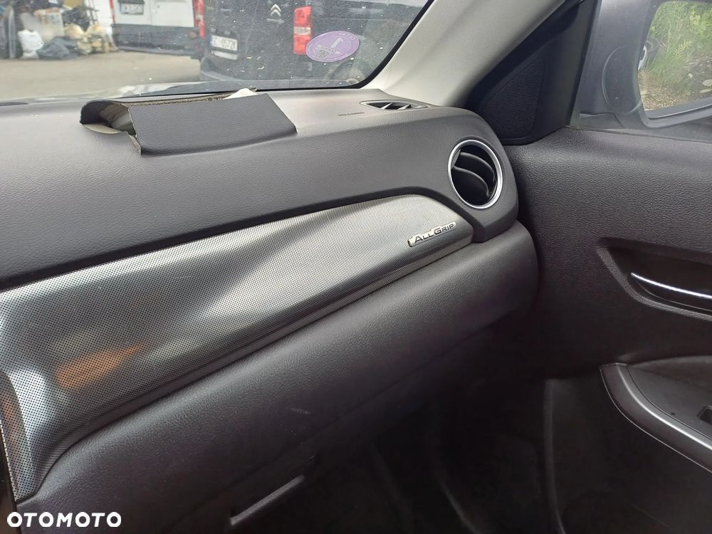 Suzuki Vitara 1.5 Dualjet Hybrid Allgrip AGS Comfort+ - 13