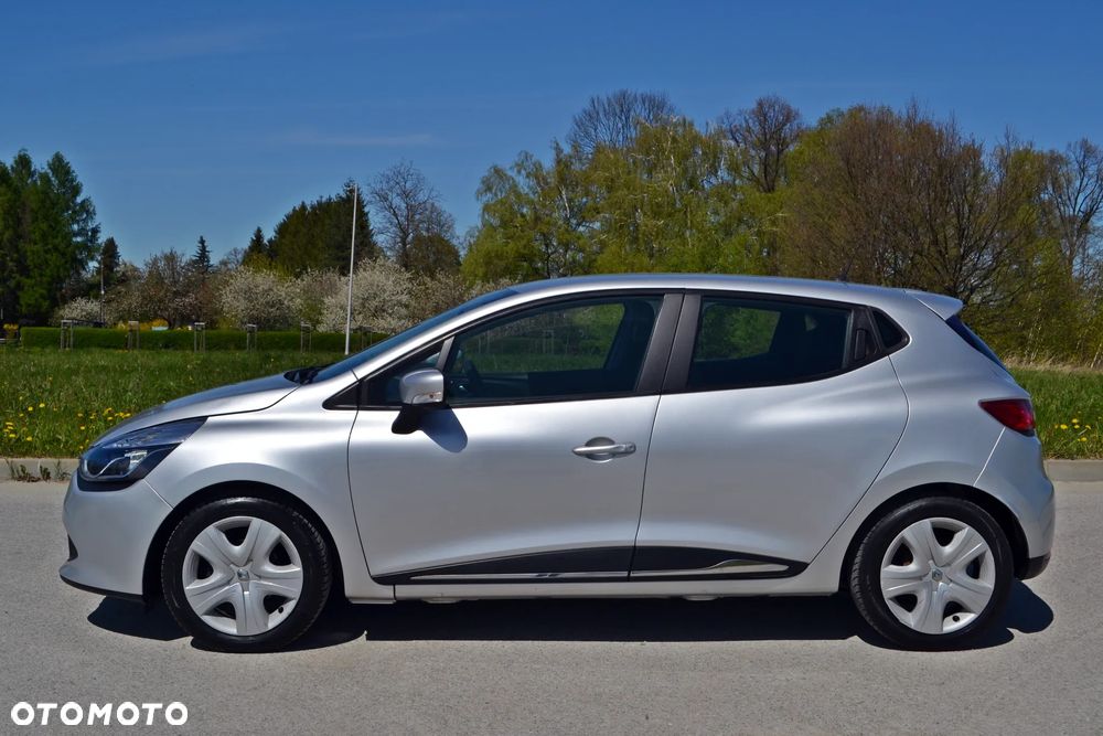 Renault Clio - 6
