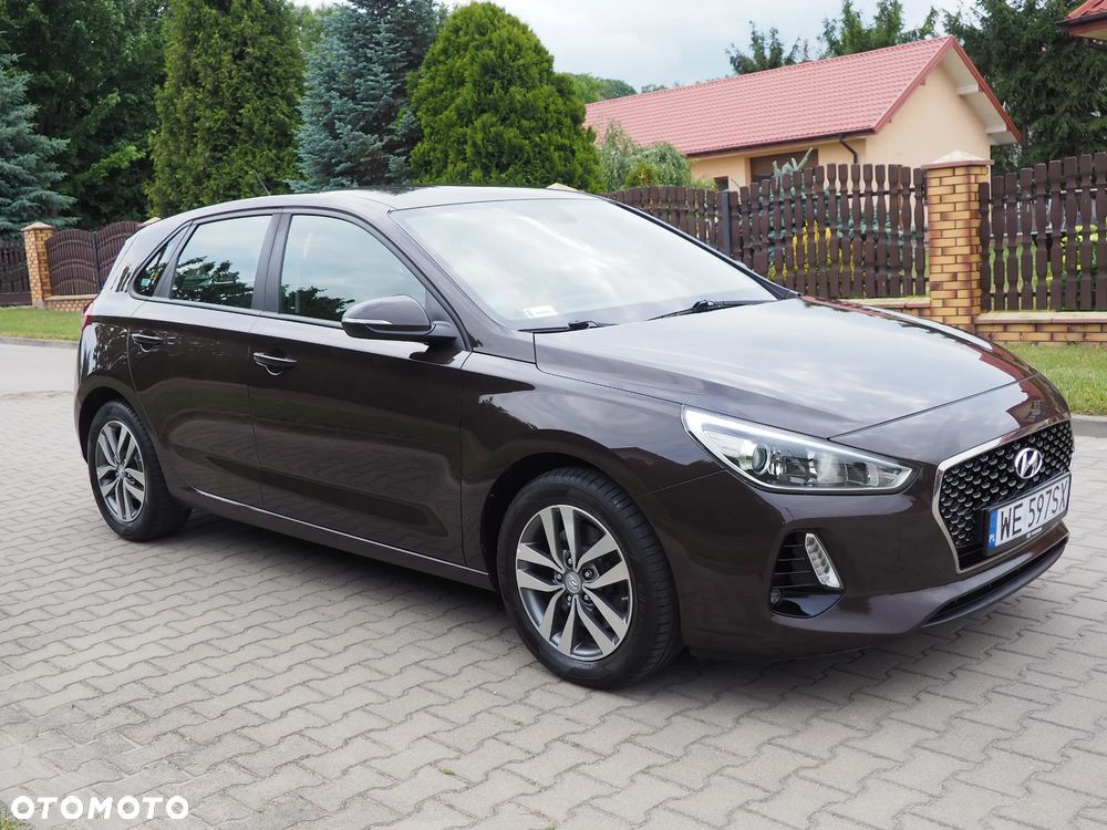 Hyundai i30 1.6 D Comfort - 19