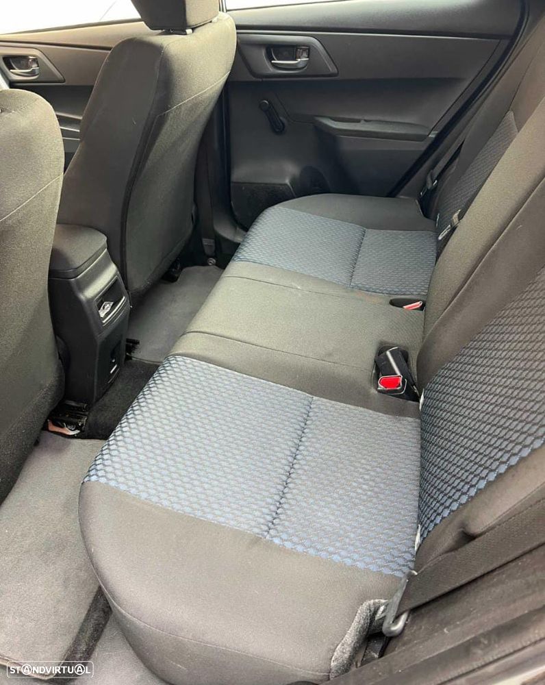 Toyota Auris Touring Sports 1.4 D-4D Exclusive - 4
